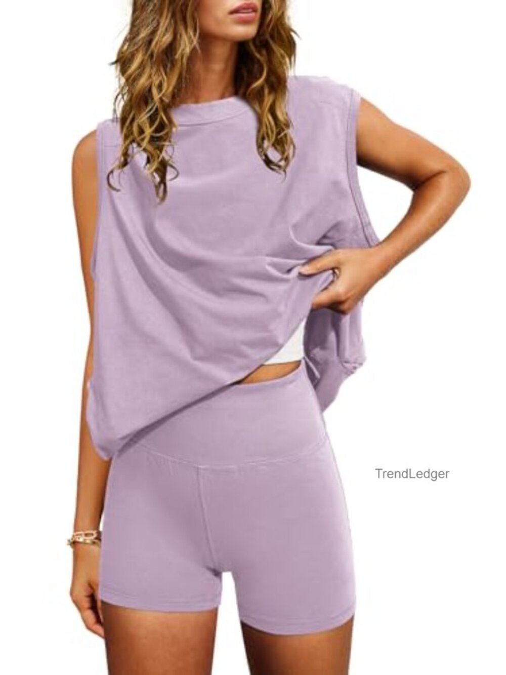 2 Piece Lounge Outfit with Biker Shorts & Oversized Tee